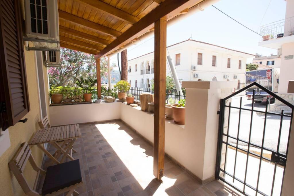 Kostas' House Argostoli Βίλα Εξωτερικό φωτογραφία